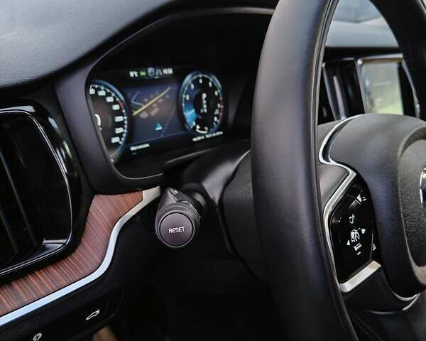 Бежевий Вольво С60, об'ємом двигуна 2 л та пробігом 27 тис. км за 23000 $, фото 3 на Automoto.ua