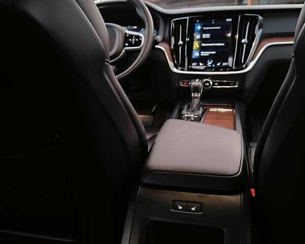 Бежевий Вольво С60, об'ємом двигуна 2 л та пробігом 27 тис. км за 23000 $, фото 17 на Automoto.ua