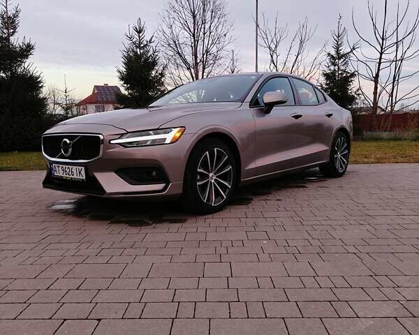 Бежевий Вольво С60, об'ємом двигуна 2 л та пробігом 27 тис. км за 23000 $, фото 9 на Automoto.ua