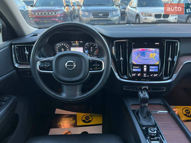 Бежевый Вольво С60, объемом двигателя 1.97 л и пробегом 25 тыс. км за 24000 $, фото 18 на Automoto.ua