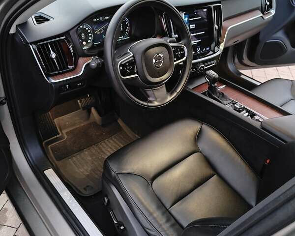 Бежевий Вольво С60, об'ємом двигуна 2 л та пробігом 27 тис. км за 23000 $, фото 11 на Automoto.ua