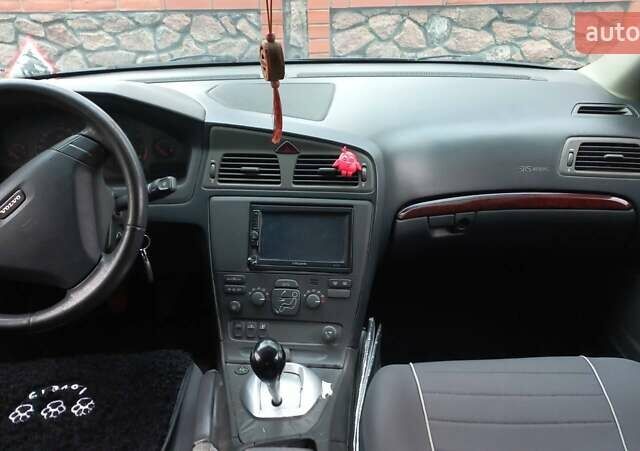 Чорний Вольво С60, об'ємом двигуна 2.44 л та пробігом 362 тис. км за 5200 $, фото 3 на Automoto.ua