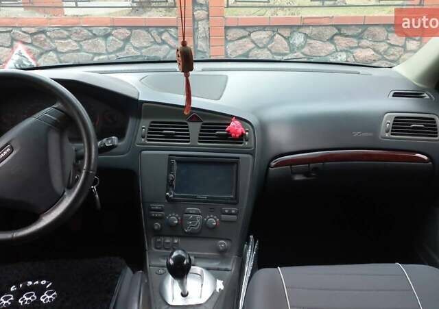 Чорний Вольво С60, об'ємом двигуна 2.44 л та пробігом 362 тис. км за 5200 $, фото 2 на Automoto.ua