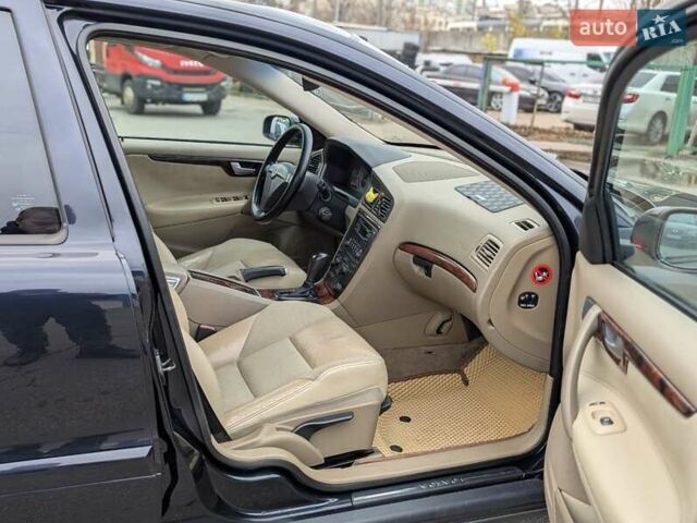 Чорний Вольво С60, об'ємом двигуна 2.4 л та пробігом 323 тис. км за 5700 $, фото 9 на Automoto.ua