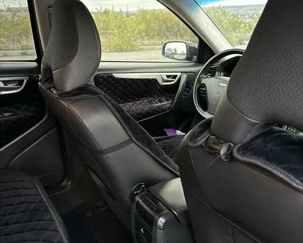 Черный Вольво С60, объемом двигателя 2.4 л и пробегом 348 тыс. км за 6350 $, фото 64 на Automoto.ua