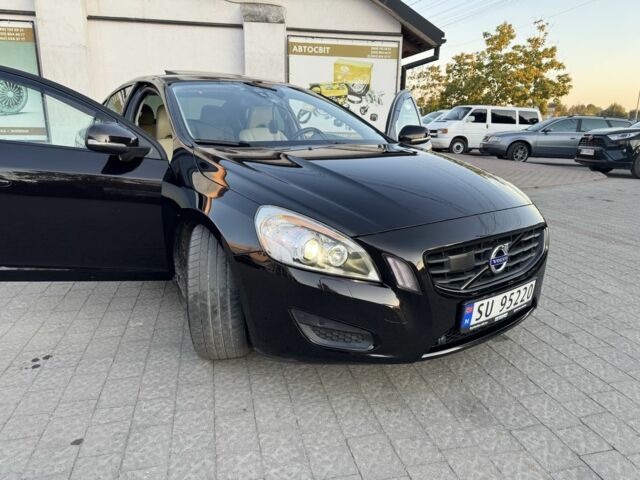 Чорний Вольво С60, об'ємом двигуна 2 л та пробігом 173 тис. км за 13500 $, фото 2 на Automoto.ua