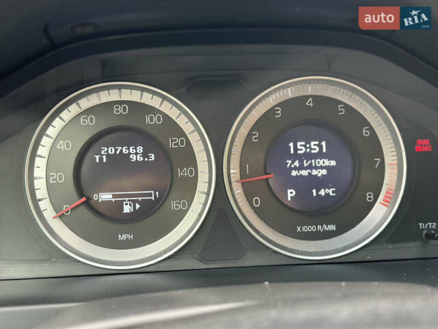 Черный Вольво С60, объемом двигателя 2.5 л и пробегом 338 тыс. км за 7700 $, фото 14 на Automoto.ua