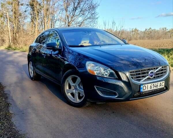 Чорний Вольво С60, об'ємом двигуна 2.5 л та пробігом 337 тис. км за 9400 $, фото 3 на Automoto.ua