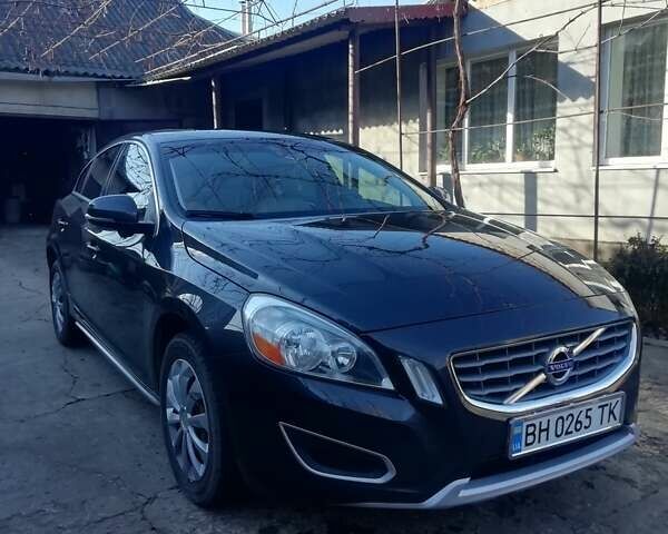 Чорний Вольво С60, об'ємом двигуна 2.5 л та пробігом 240 тис. км за 9800 $, фото 11 на Automoto.ua