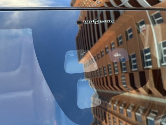 Черный Вольво С60, объемом двигателя 2.5 л и пробегом 215 тыс. км за 8900 $, фото 8 на Automoto.ua