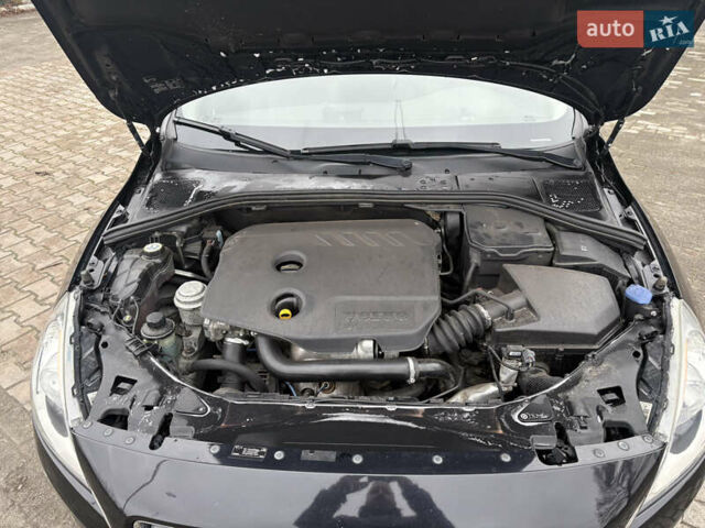 Черный Вольво С60, объемом двигателя 1.56 л и пробегом 270 тыс. км за 10300 $, фото 24 на Automoto.ua