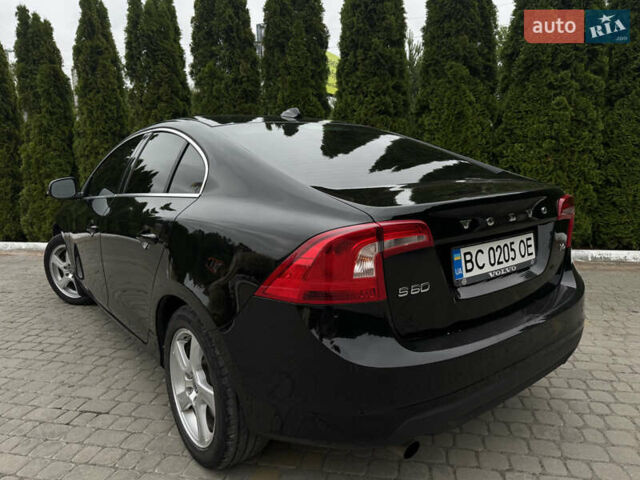 Черный Вольво С60, объемом двигателя 2.52 л и пробегом 253 тыс. км за 8700 $, фото 19 на Automoto.ua