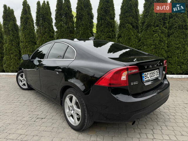 Черный Вольво С60, объемом двигателя 2.52 л и пробегом 253 тыс. км за 8700 $, фото 17 на Automoto.ua