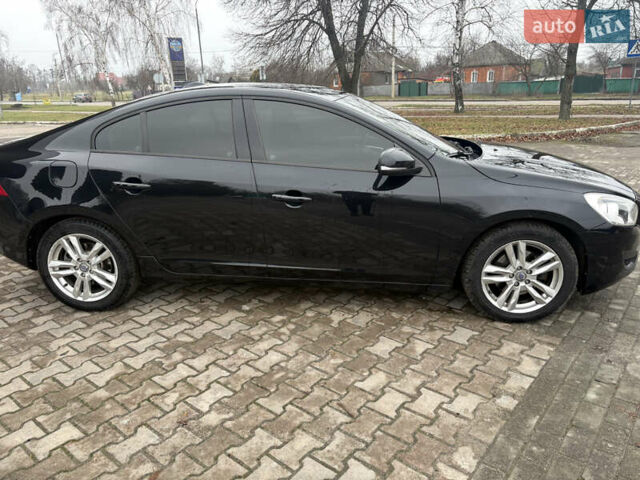 Черный Вольво С60, объемом двигателя 1.56 л и пробегом 270 тыс. км за 10300 $, фото 4 на Automoto.ua