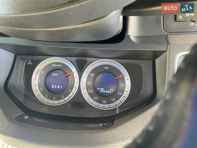 Вольво С60 2011 в Тячеве на Automoto.ua Черный Вольво С60, объемом двигателя 2.5 л и пробегом 178 тыс. км за 10500 $, фото 8 на Automoto.ua