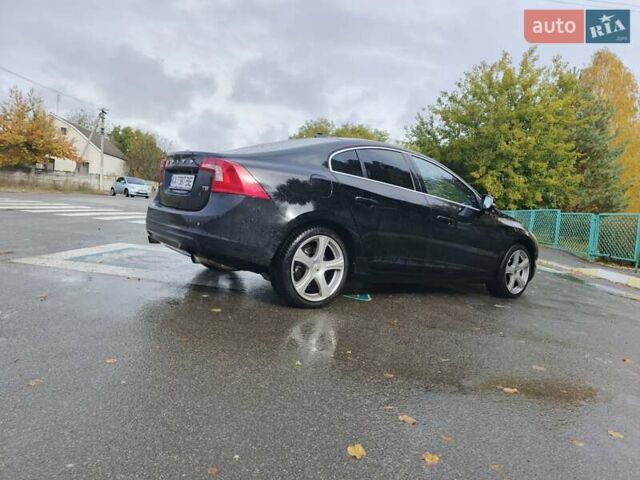 Черный Вольво С60, объемом двигателя 2.52 л и пробегом 170 тыс. км за 9999 $, фото 3 на Automoto.ua