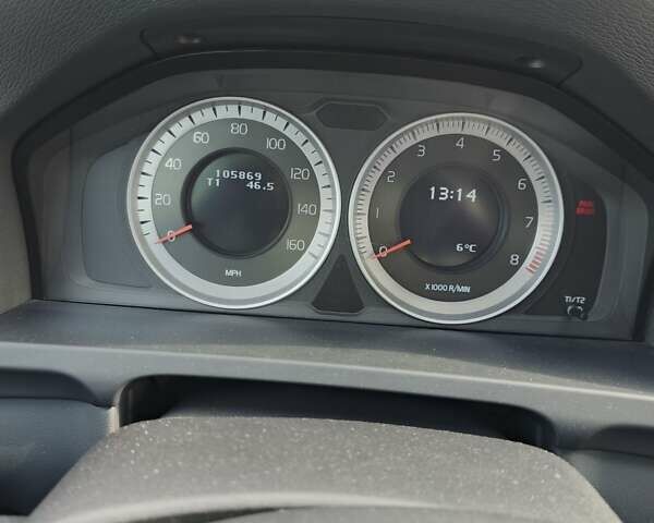Черный Вольво С60, объемом двигателя 2.52 л и пробегом 170 тыс. км за 9999 $, фото 14 на Automoto.ua