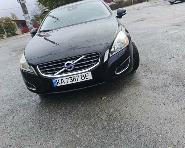 Черный Вольво С60, объемом двигателя 2.52 л и пробегом 170 тыс. км за 9999 $, фото 29 на Automoto.ua