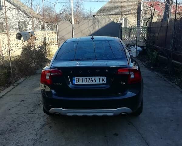 Чорний Вольво С60, об'ємом двигуна 2.5 л та пробігом 240 тис. км за 9800 $, фото 2 на Automoto.ua