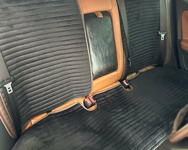 Черный Вольво С60, объемом двигателя 2.52 л и пробегом 170 тыс. км за 11400 $, фото 15 на Automoto.ua