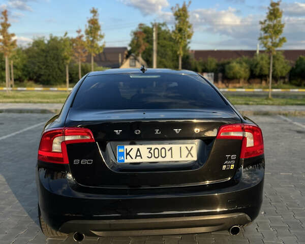 Вольво С60 2012 у Києві на Automoto.ua Чорний Вольво С60, об'ємом двигуна 2.95 л та пробігом 220 тис. км за 10500 $, фото 6 на Automoto.ua