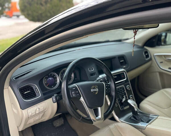 Чорний Вольво С60, об'ємом двигуна 2.52 л та пробігом 105 тис. км за 11499 $, фото 23 на Automoto.ua