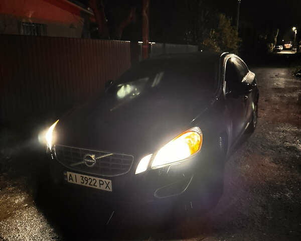 Чорний Вольво С60, об'ємом двигуна 2.52 л та пробігом 195 тис. км за 9800 $, фото 1 на Automoto.ua