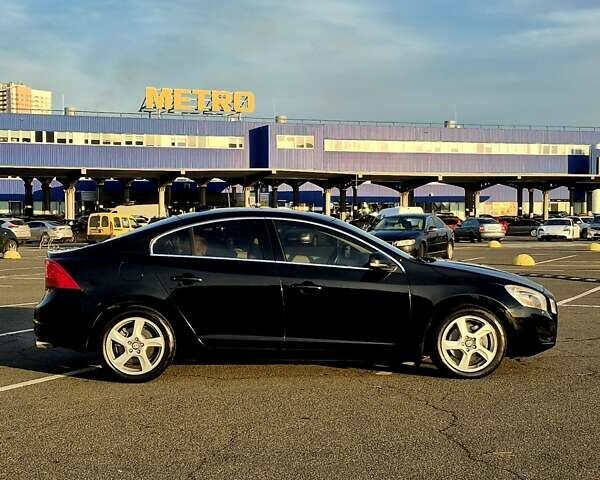 Черный Вольво С60, объемом двигателя 2.5 л и пробегом 207 тыс. км за 9999 $, фото 23 на Automoto.ua