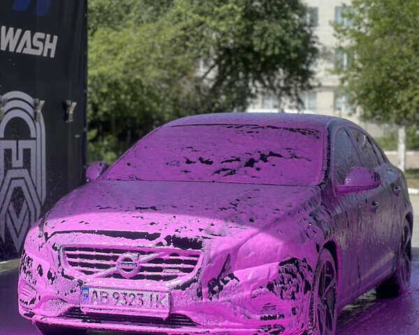 Чорний Вольво С60, об'ємом двигуна 1.98 л та пробігом 225 тис. км за 12700 $, фото 8 на Automoto.ua