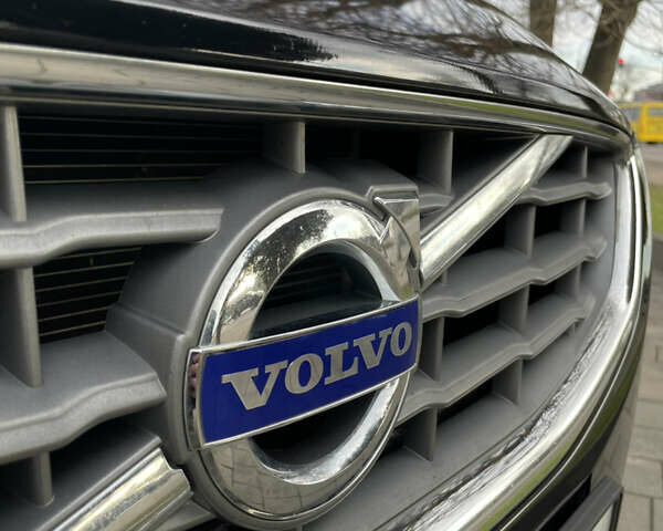 Чорний Вольво С60, об'ємом двигуна 2.52 л та пробігом 105 тис. км за 11499 $, фото 50 на Automoto.ua