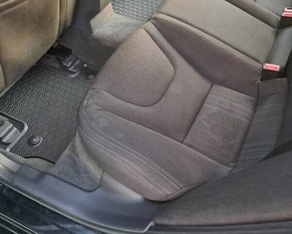 Черный Вольво С60, объемом двигателя 1.56 л и пробегом 300 тыс. км за 9500 $, фото 17 на Automoto.ua