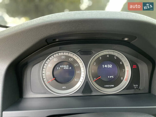 Чорний Вольво С60, об'ємом двигуна 2.52 л та пробігом 105 тис. км за 11499 $, фото 38 на Automoto.ua