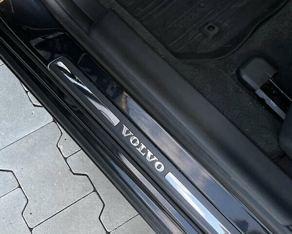 Вольво С60 2012 у Києві на Automoto.ua Чорний Вольво С60, об'ємом двигуна 2.95 л та пробігом 220 тис. км за 10500 $, фото 12 на Automoto.ua