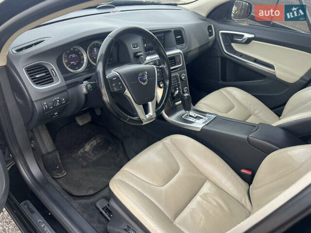 Чорний Вольво С60, об'ємом двигуна 2.52 л та пробігом 248 тис. км за 9300 $, фото 11 на Automoto.ua