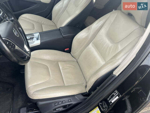 Чорний Вольво С60, об'ємом двигуна 2.52 л та пробігом 248 тис. км за 9300 $, фото 13 на Automoto.ua