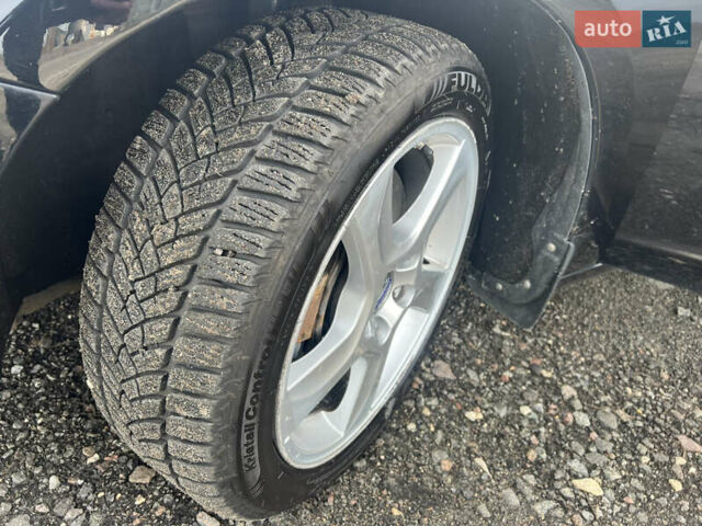 Чорний Вольво С60, об'ємом двигуна 2.52 л та пробігом 248 тис. км за 9300 $, фото 8 на Automoto.ua