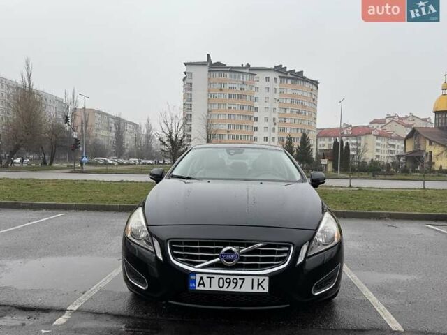 Чорний Вольво С60, об'ємом двигуна 2.5 л та пробігом 218 тис. км за 11500 $, фото 1 на Automoto.ua