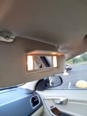 Черный Вольво С60, объемом двигателя 2.5 л и пробегом 207 тыс. км за 9999 $, фото 37 на Automoto.ua