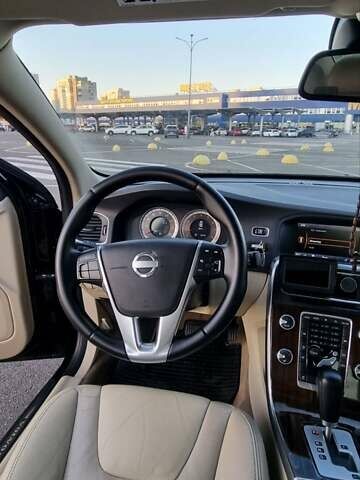 Черный Вольво С60, объемом двигателя 2.5 л и пробегом 207 тыс. км за 9999 $, фото 21 на Automoto.ua