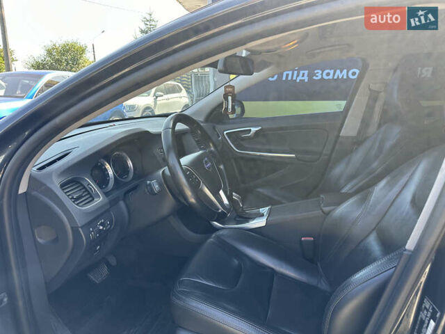Чорний Вольво С60, об'ємом двигуна 2.52 л та пробігом 353 тис. км за 8800 $, фото 8 на Automoto.ua