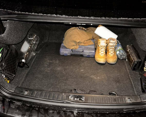 Чорний Вольво С60, об'ємом двигуна 2.52 л та пробігом 195 тис. км за 9800 $, фото 8 на Automoto.ua