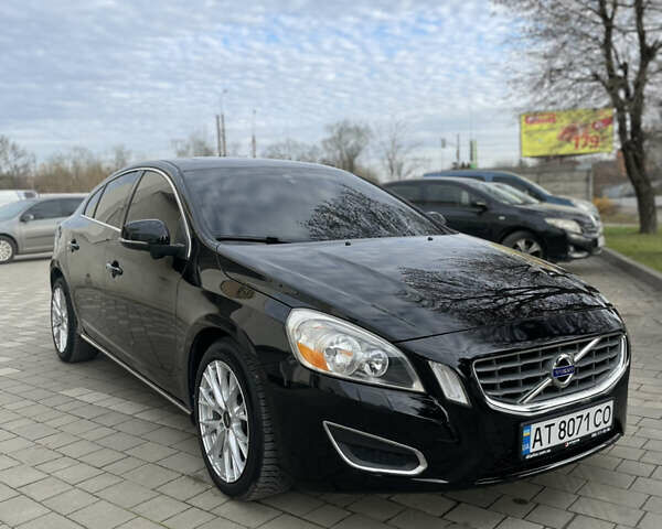 Чорний Вольво С60, об'ємом двигуна 2.52 л та пробігом 105 тис. км за 11499 $, фото 13 на Automoto.ua