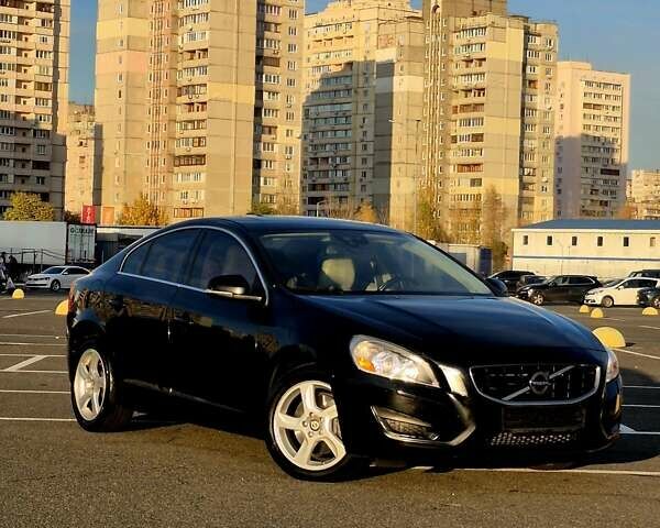 Черный Вольво С60, объемом двигателя 2.5 л и пробегом 207 тыс. км за 9999 $, фото 27 на Automoto.ua