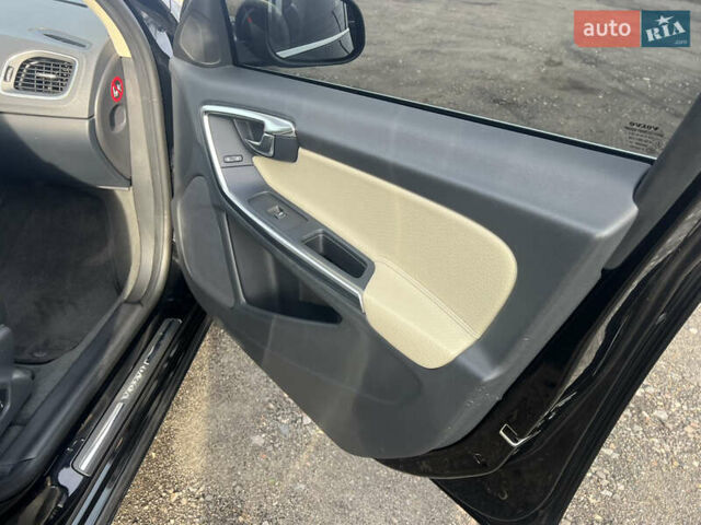 Чорний Вольво С60, об'ємом двигуна 2.52 л та пробігом 248 тис. км за 9300 $, фото 21 на Automoto.ua