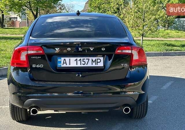 Черный Вольво С60, объемом двигателя 2.52 л и пробегом 163 тыс. км за 10400 $, фото 4 на Automoto.ua