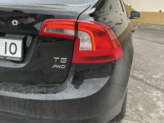 Черный Вольво С60, объемом двигателя 2.5 л и пробегом 304 тыс. км за 9400 $, фото 18 на Automoto.ua