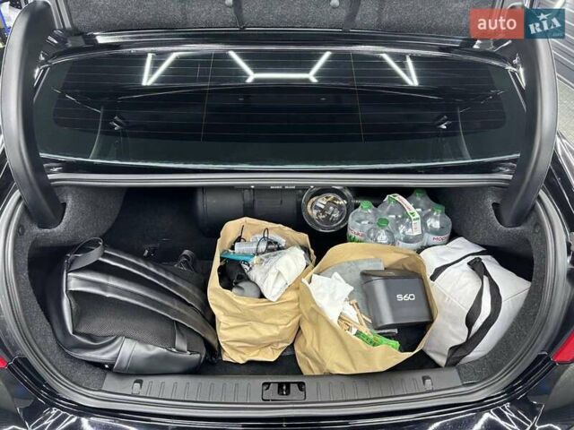 Черный Вольво С60, объемом двигателя 2.52 л и пробегом 152 тыс. км за 12200 $, фото 6 на Automoto.ua
