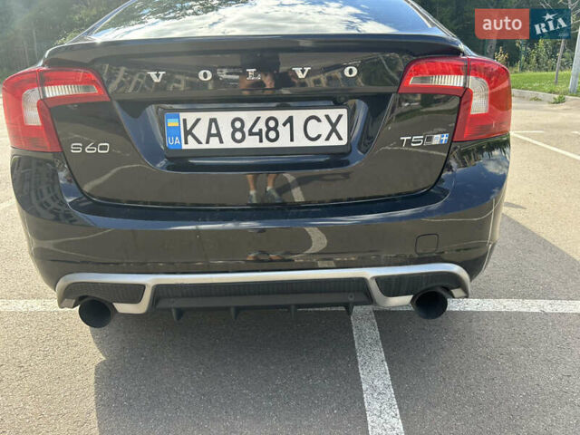 Вольво С60 2013 у Києві на Automoto.ua Чорний Вольво С60, об'ємом двигуна 2.52 л та пробігом 164 тис. км за 15300 $, фото 2 на Automoto.ua