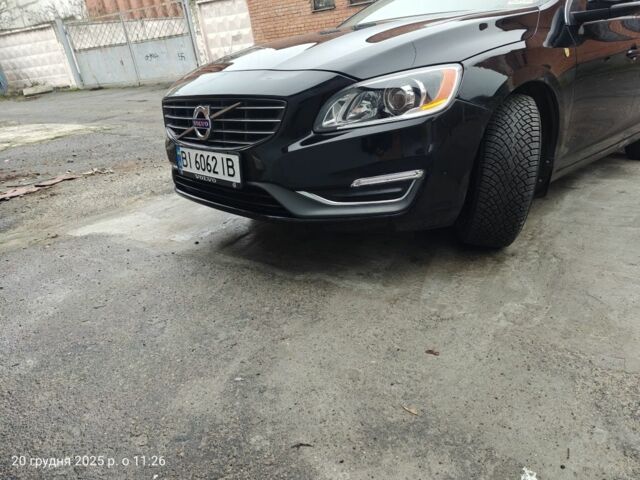 Чорний Вольво С60, об'ємом двигуна 2.5 л та пробігом 100 тис. км за 15500 $, фото 7 на Automoto.ua