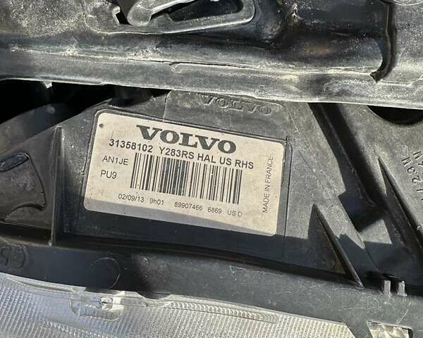 Черный Вольво С60, объемом двигателя 2.5 л и пробегом 304 тыс. км за 9400 $, фото 8 на Automoto.ua